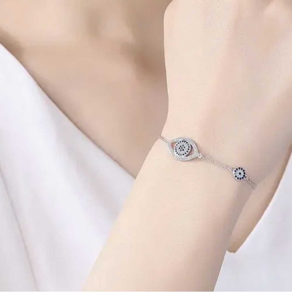 Sterling Silver Watchful Eye Bracelet
